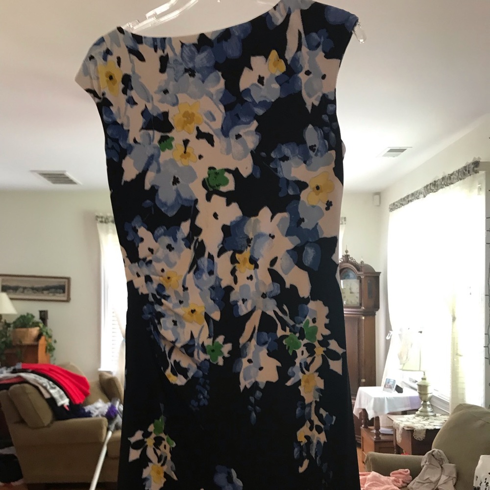 Adorable navy blue floral dress